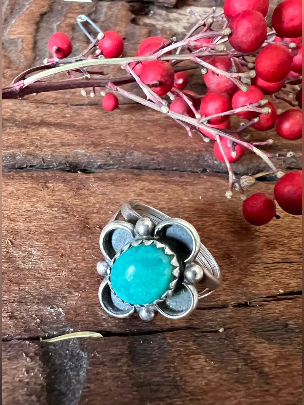 Navajo Native American Ring Green Blue Turquoise Floral Oval Shadow Box Flower